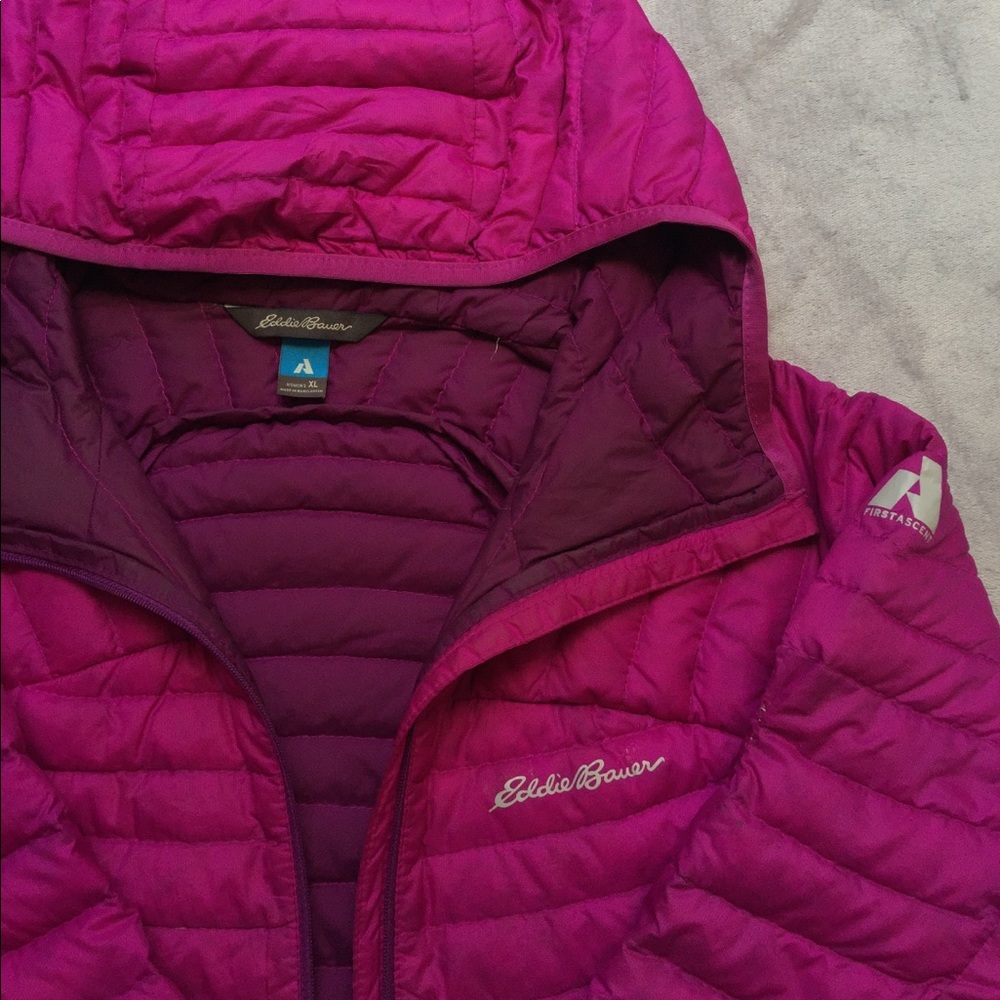 Fusia Eddie Bauer storm down coat